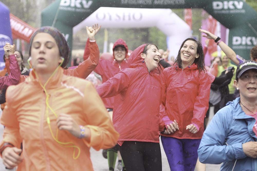 Carrera de la Mujer Madrid meta 9 Arco Izquierdo de 9.35 a 9.48