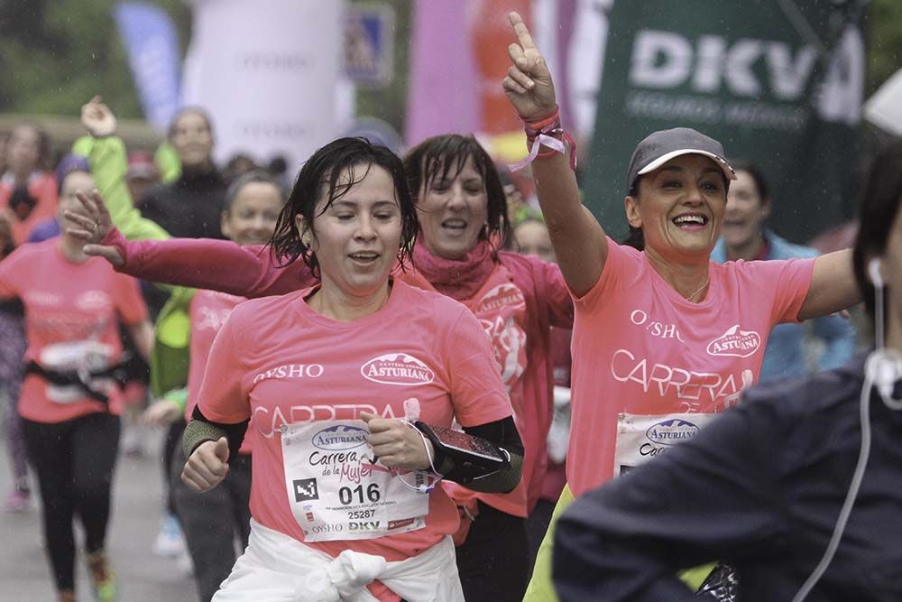 Carrera de la Mujer Madrid meta 9 Arco Izquierdo de 9.35 a 9.48