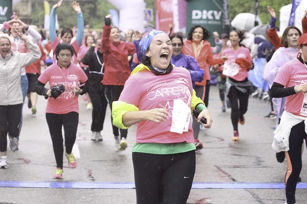 Carrera de la Mujer Madrid meta 9 Arco Izquierdo de 9.35 a 9.48