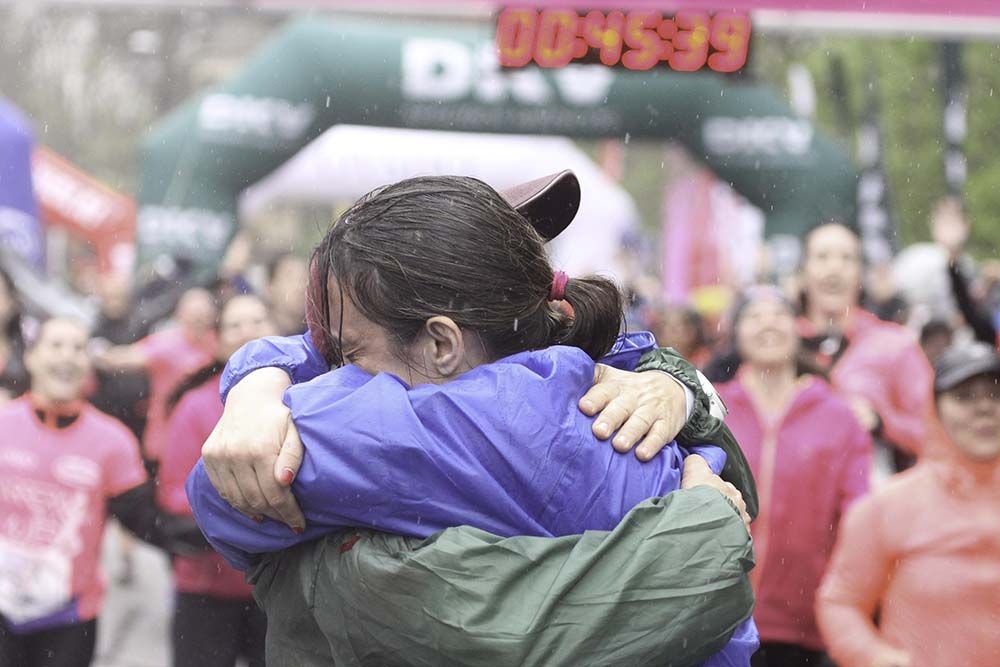 Carrera de la Mujer Madrid meta 9 Arco Izquierdo de 9.35 a 9.48