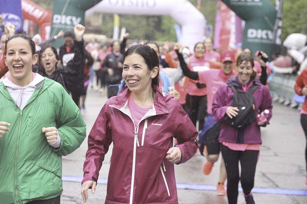 Carrera de la Mujer Madrid meta 9 Arco Izquierdo de 9.35 a 9.48