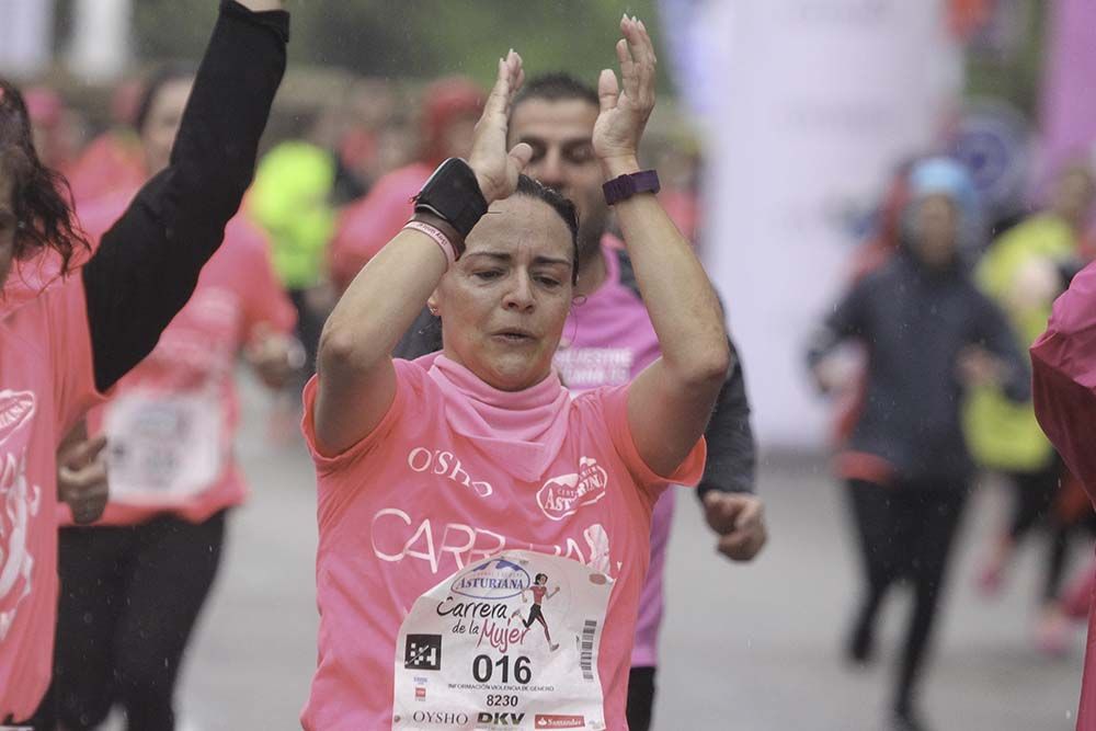 Carrera de la Mujer Madrid meta 9 Arco Izquierdo de 9.35 a 9.48