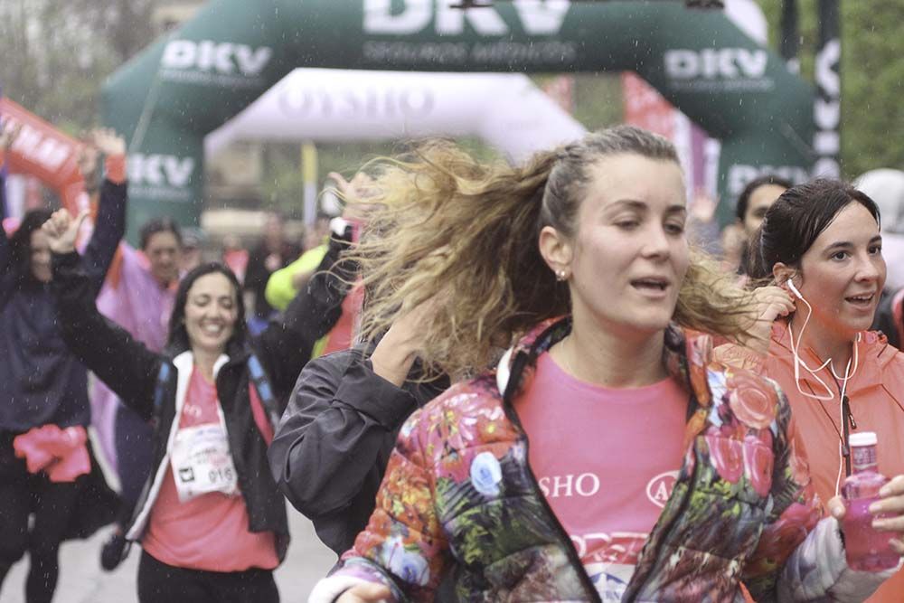 Carrera de la Mujer Madrid meta 9 Arco Izquierdo de 9.35 a 9.48