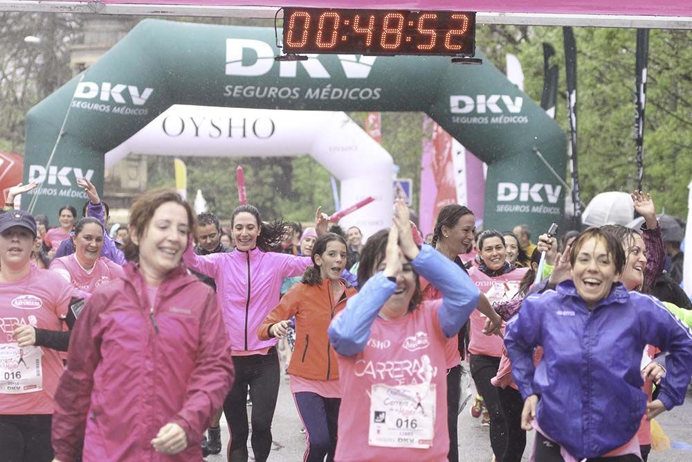 Carrera de la Mujer Madrid meta 9 Arco Izquierdo de 9.35 a 9.48