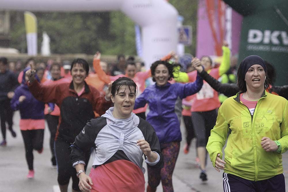 Carrera de la Mujer Madrid meta 9 Arco Izquierdo de 9.35 a 9.48
