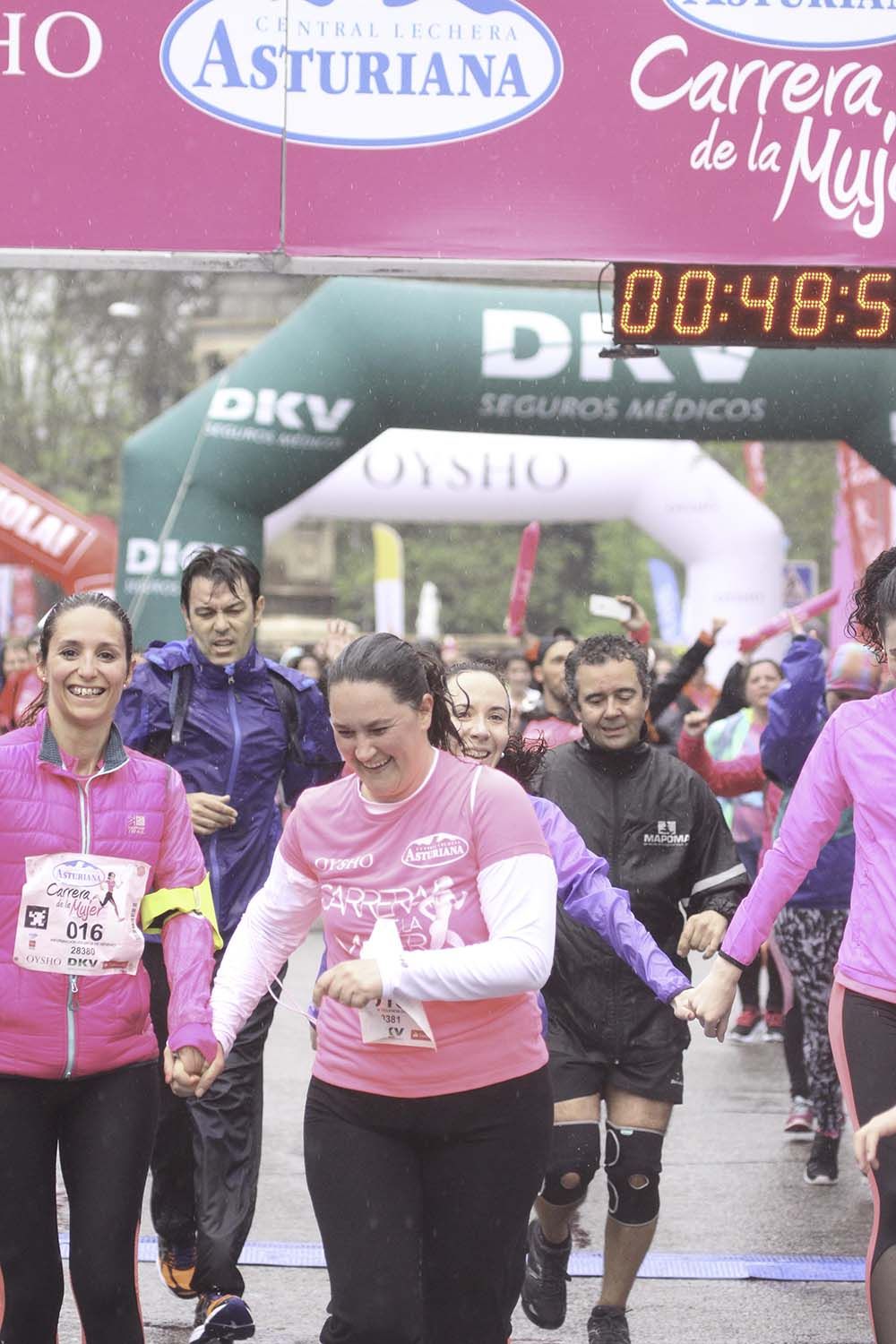 Carrera de la Mujer Madrid meta 9 Arco Izquierdo de 9.35 a 9.48