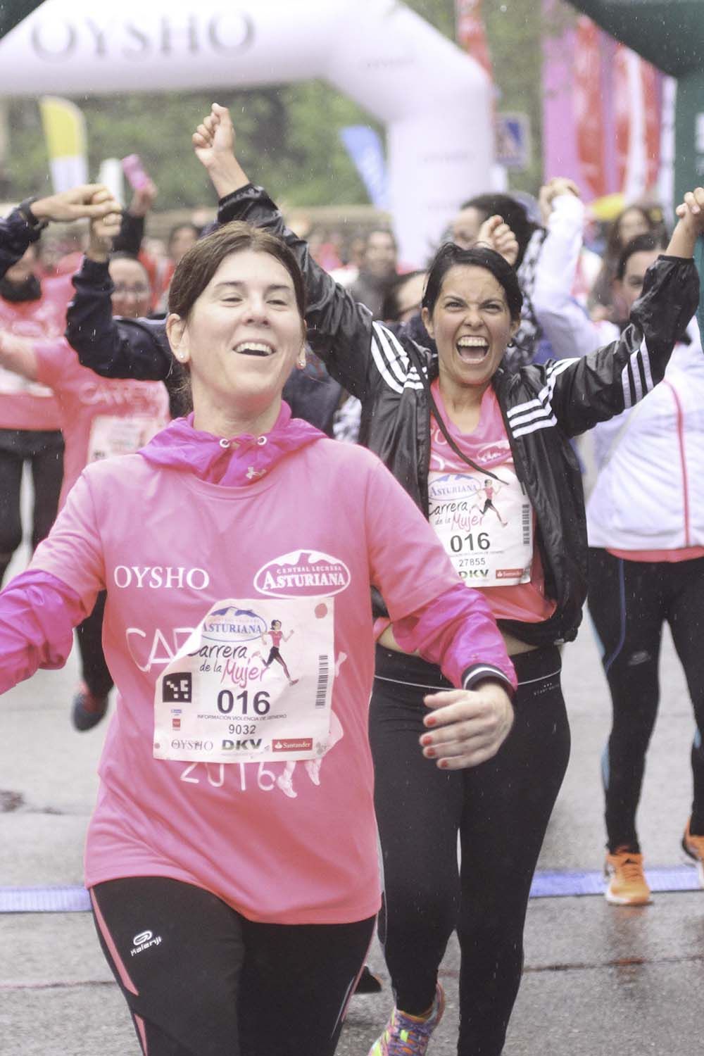 Carrera de la Mujer Madrid meta 9 Arco Izquierdo de 9.35 a 9.48