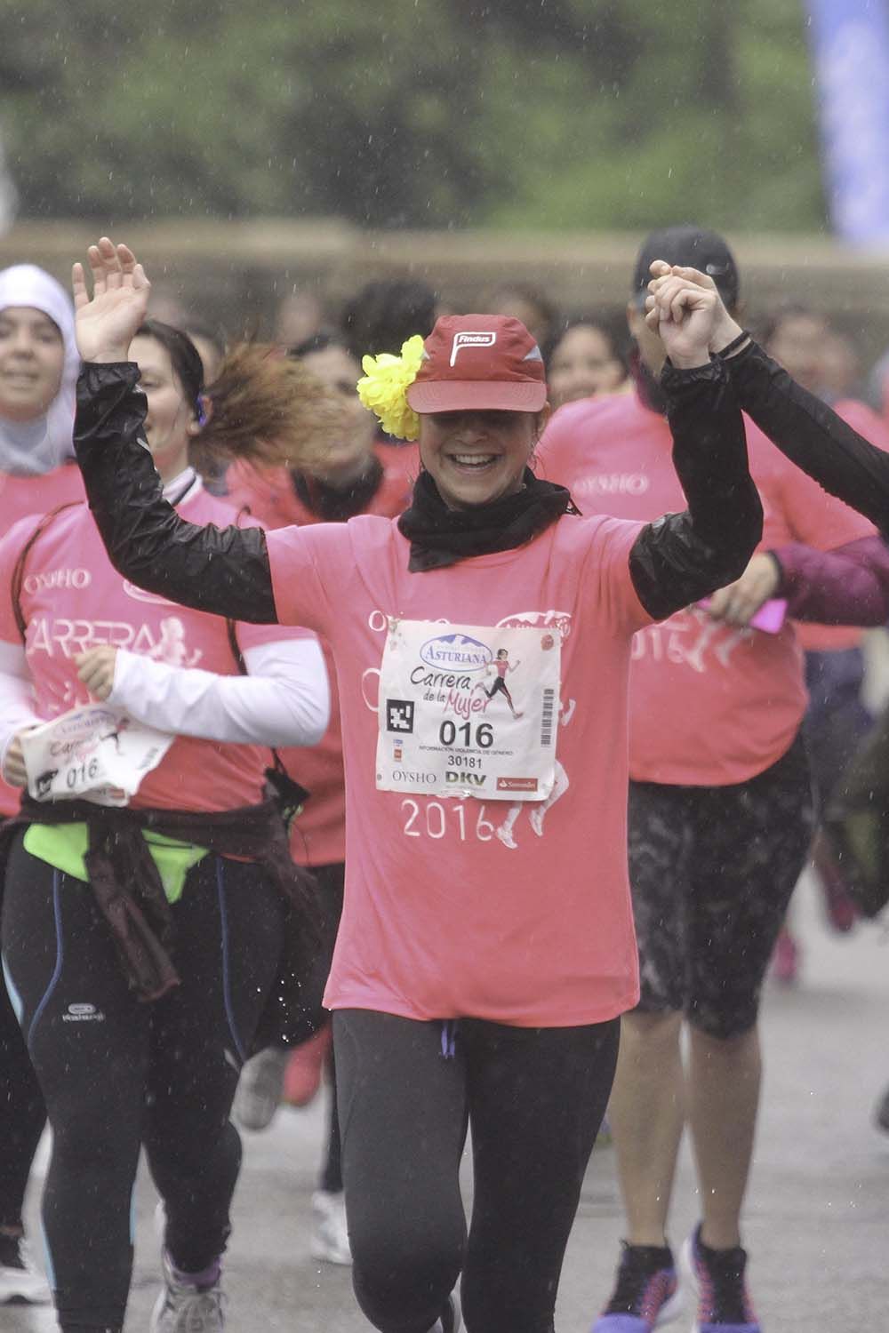 Carrera de la Mujer Madrid meta 9 Arco Izquierdo de 9.35 a 9.48