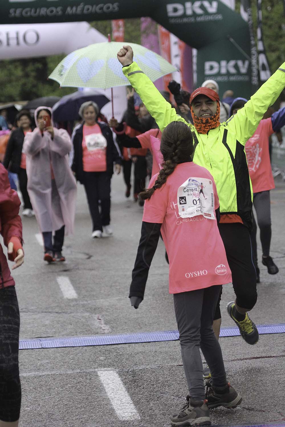 Carrera de la Mujer Madrid Meta 13 Arco Izquierdo de 10.39 a 10.47