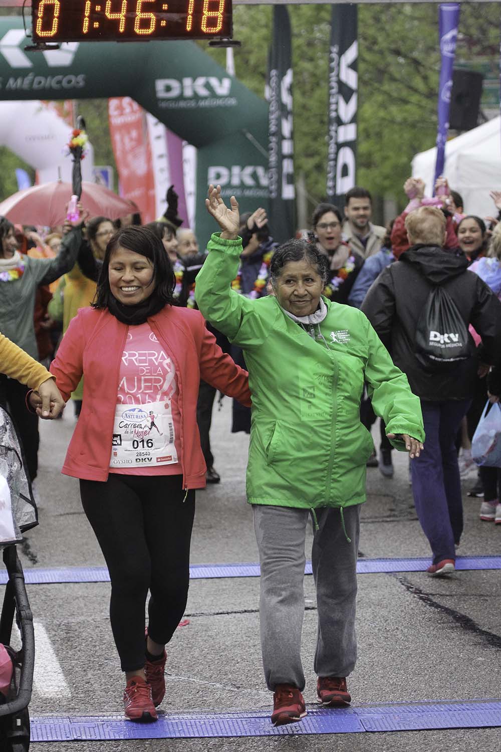 Carrera de la Mujer Madrid Meta 13 Arco Izquierdo de 10.39 a 10.47