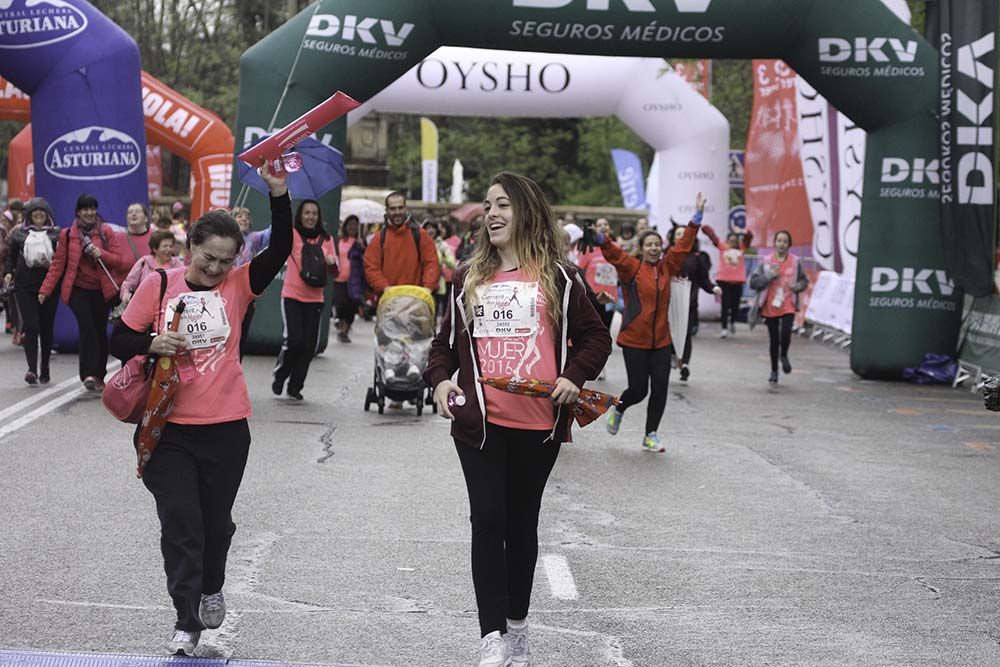 Carrera de la Mujer Madrid Meta 13 Arco Izquierdo de 10.39 a 10.47
