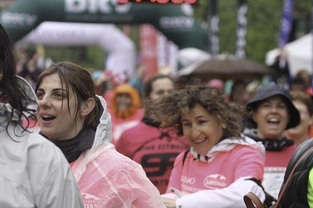 Carrera de la Mujer Madrid Meta 13 Arco Izquierdo de 10.39 a 10.47