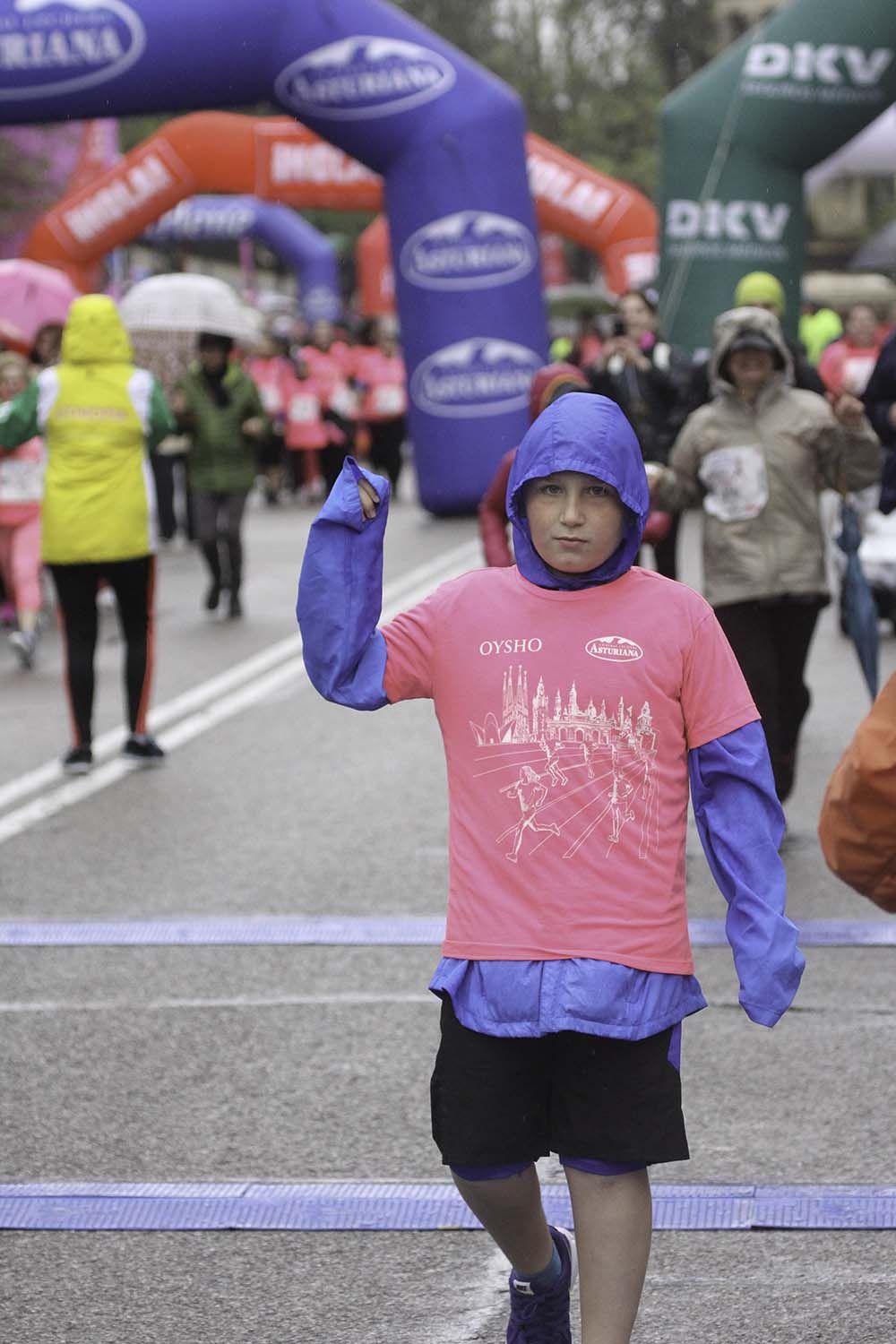 Carrera de la Mujer Madrid Meta 13 Arco Izquierdo de 10.39 a 10.47