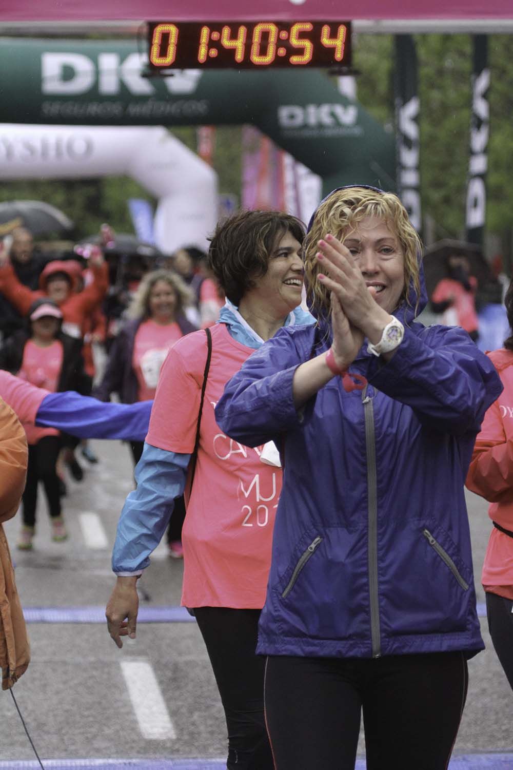 Carrera de la Mujer Madrid Meta 13 Arco Izquierdo de 10.39 a 10.47