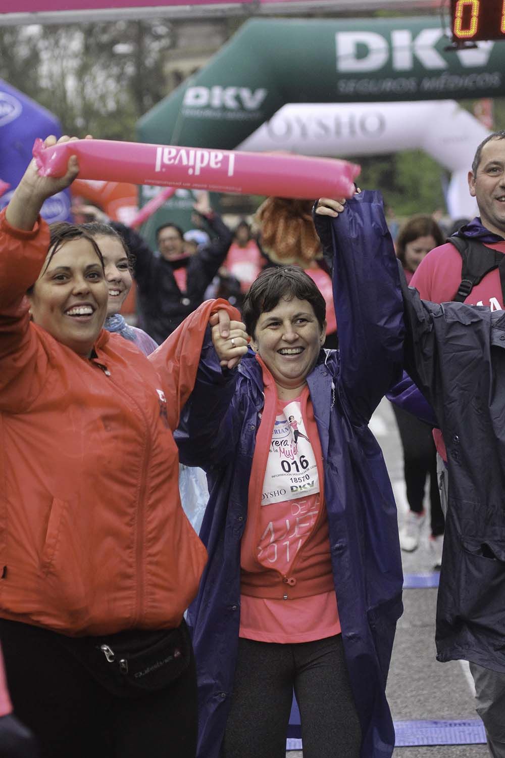Carrera de la Mujer Madrid Meta 13 Arco Izquierdo de 10.39 a 10.47