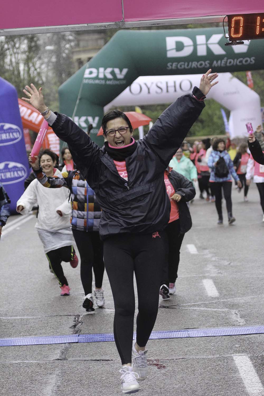Carrera de la Mujer Madrid Meta 13 Arco Izquierdo de 10.39 a 10.47