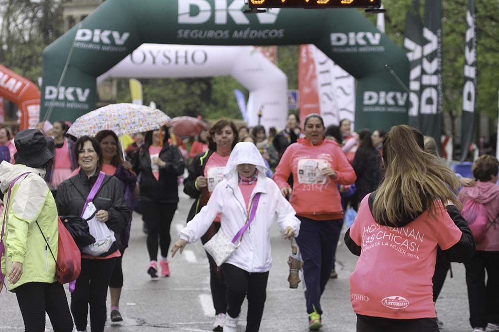 Carrera de la Mujer Madrid Meta 13 Arco Izquierdo de 10.39 a 10.47