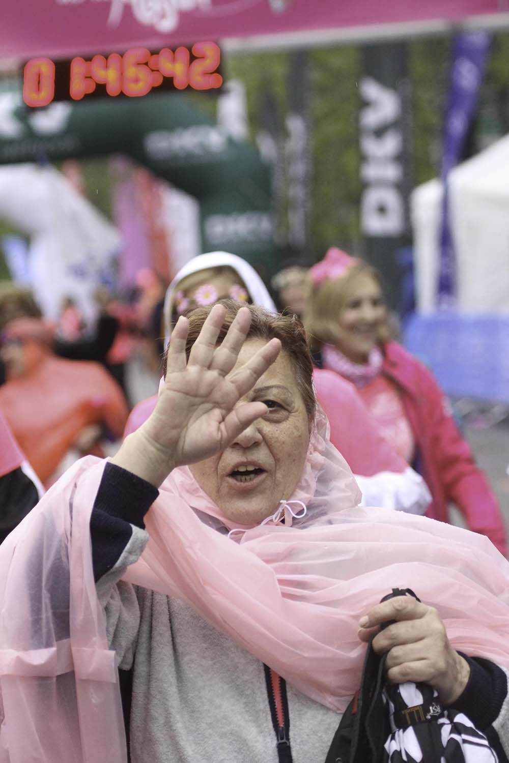 Carrera de la Mujer Madrid Meta 13 Arco Izquierdo de 10.39 a 10.47