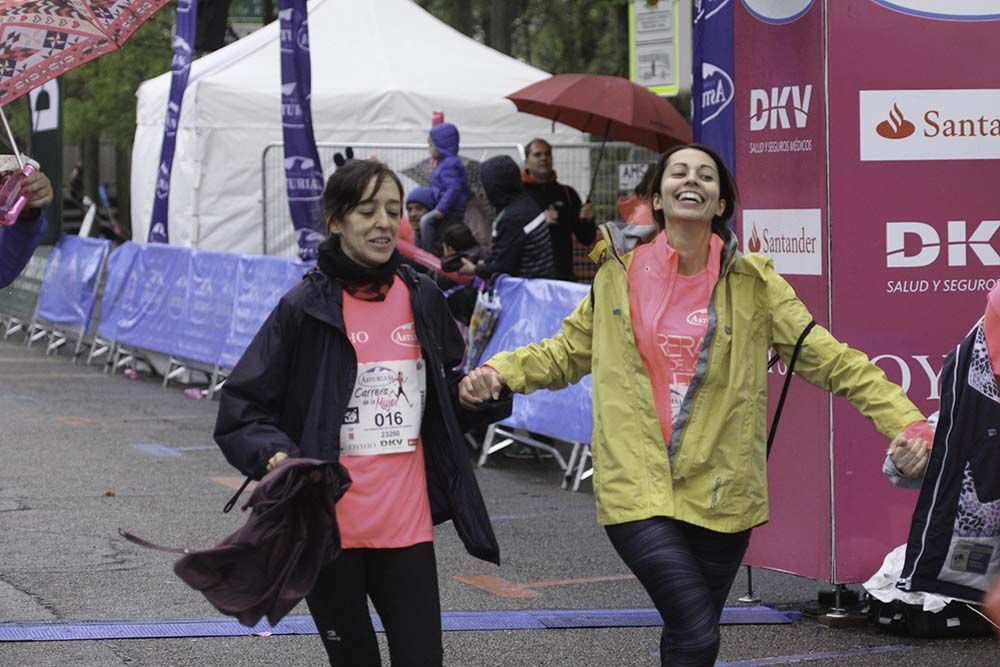 Carrera de la Mujer Madrid Meta 13 Arco Izquierdo de 10.39 a 10.47