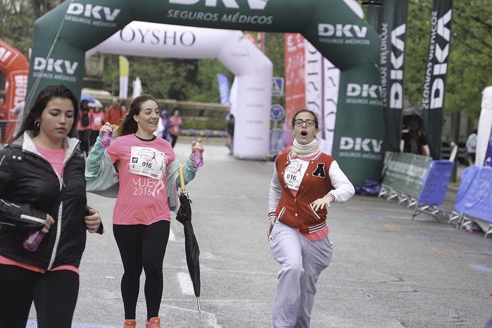 Carrera de la Mujer Madrid Meta 13 Arco Izquierdo de 10.39 a 10.47
