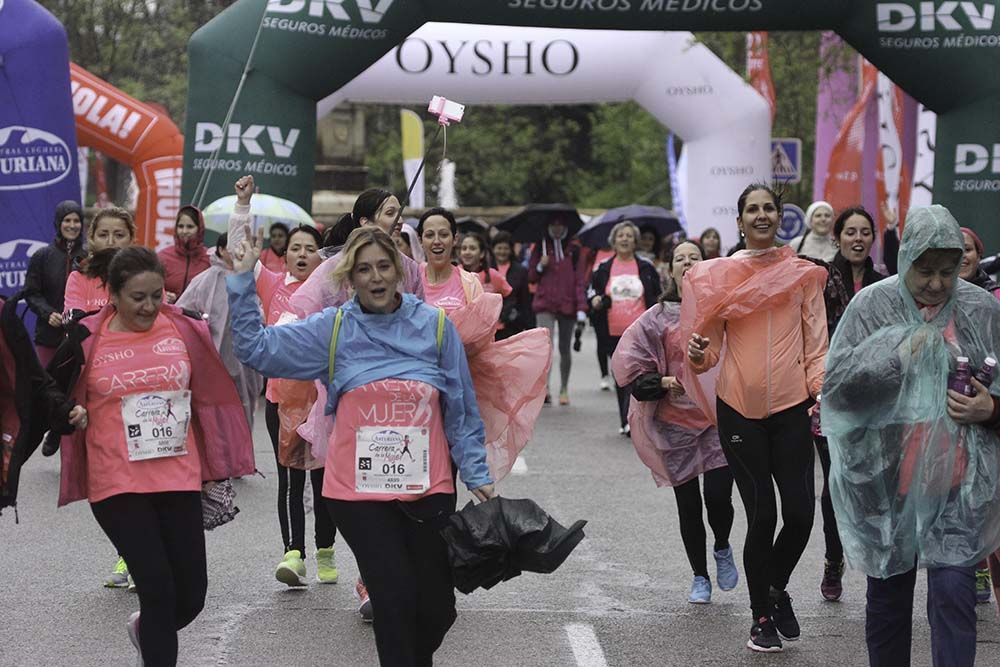 Carrera de la Mujer Madrid Meta 13 Arco Izquierdo de 10.39 a 10.47