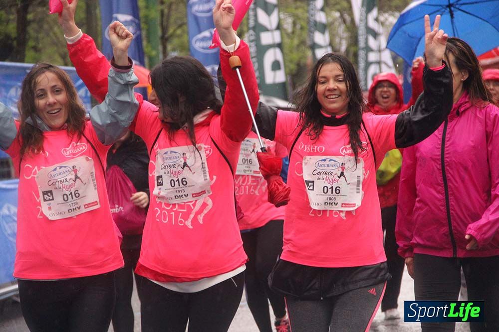 Carrera de la Mujer Madrid meta 6 Arco derecho de 10.33 a 10.45