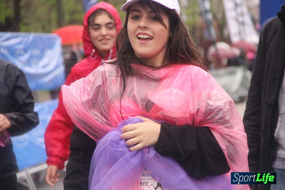 Carrera de la Mujer Madrid meta 6 Arco derecho de 10.33 a 10.45