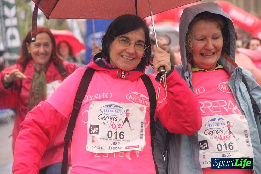 Carrera de la Mujer Madrid meta 6 Arco derecho de 10.33 a 10.45