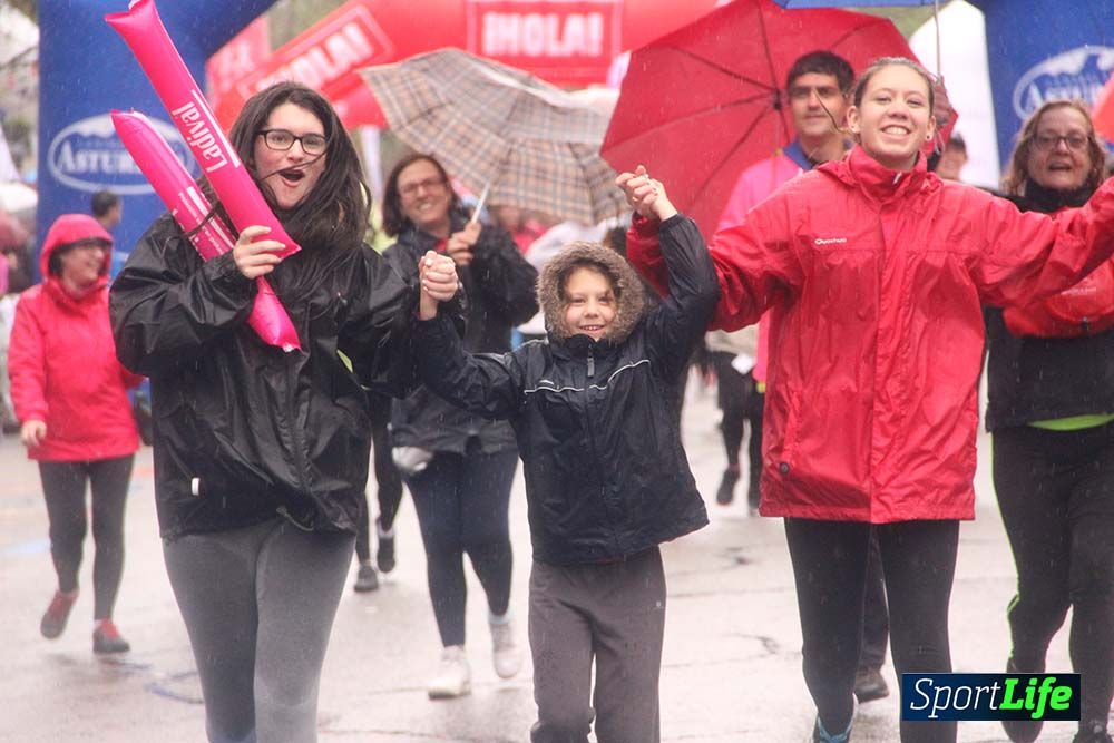 Carrera de la Mujer Madrid meta 6 Arco derecho de 10.33 a 10.45