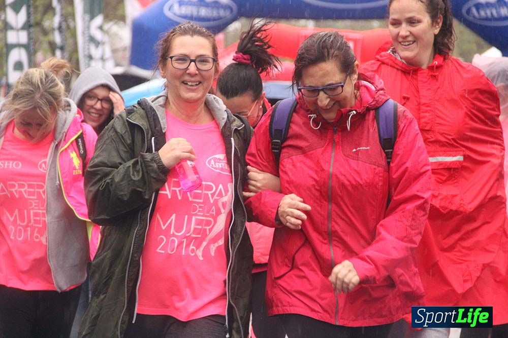 Carrera de la Mujer Madrid meta 6 Arco derecho de 10.33 a 10.45