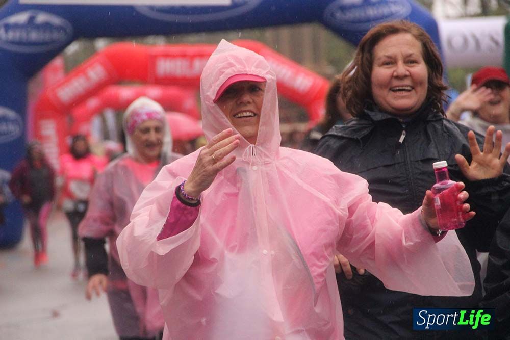 Carrera de la Mujer Madrid meta 6 Arco derecho de 10.33 a 10.45