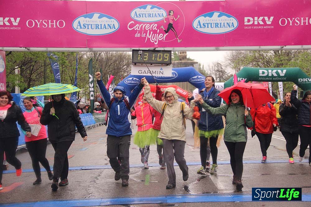 Carrera de la Mujer Madrid meta 6 Arco derecho de 10.33 a 10.45
