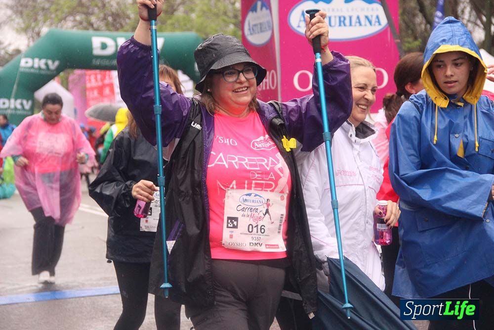 Carrera de la Mujer Madrid meta 6 Arco derecho de 10.33 a 10.45