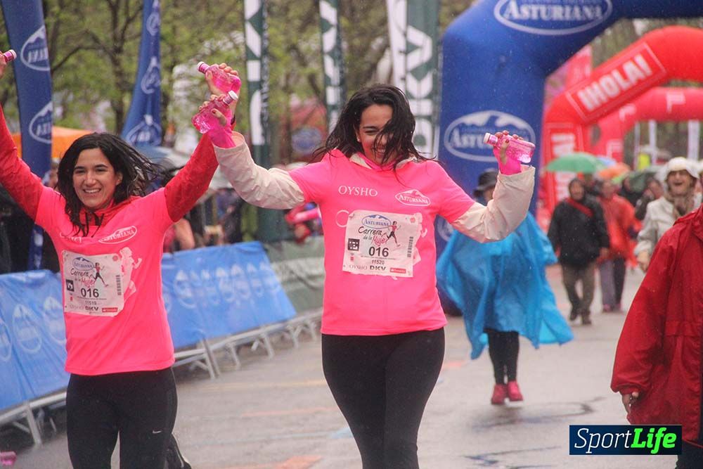 Carrera de la Mujer Madrid meta 6 Arco derecho de 10.33 a 10.45