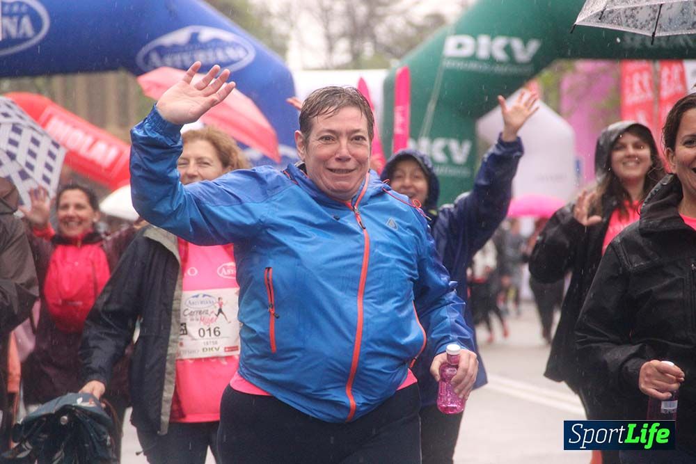 Carrera de la Mujer Madrid meta 6 Arco derecho de 10.33 a 10.45