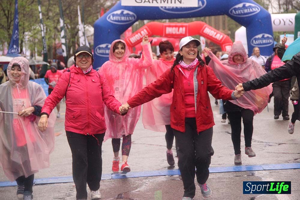 Carrera de la Mujer Madrid meta 6 Arco derecho de 10.33 a 10.45