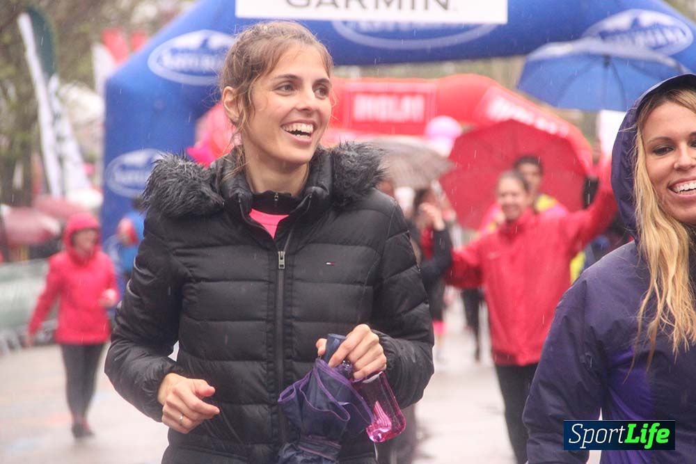 Carrera de la Mujer Madrid meta 6 Arco derecho de 10.33 a 10.45