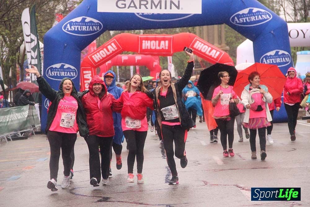 Carrera de la Mujer Madrid meta 6 Arco derecho de 10.33 a 10.45