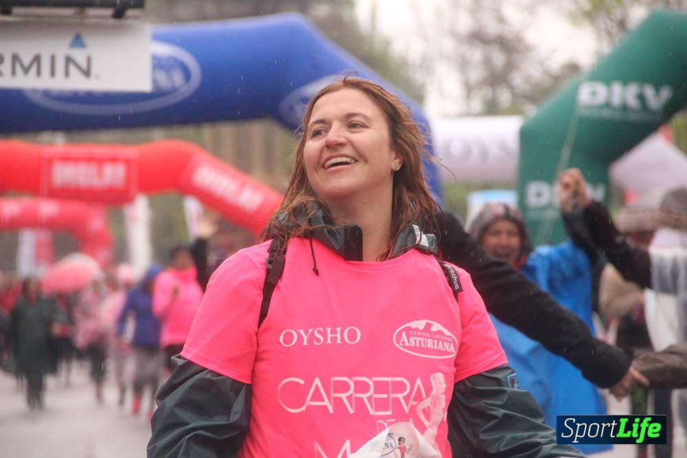 Carrera de la Mujer Madrid meta 6 Arco derecho de 10.33 a 10.45