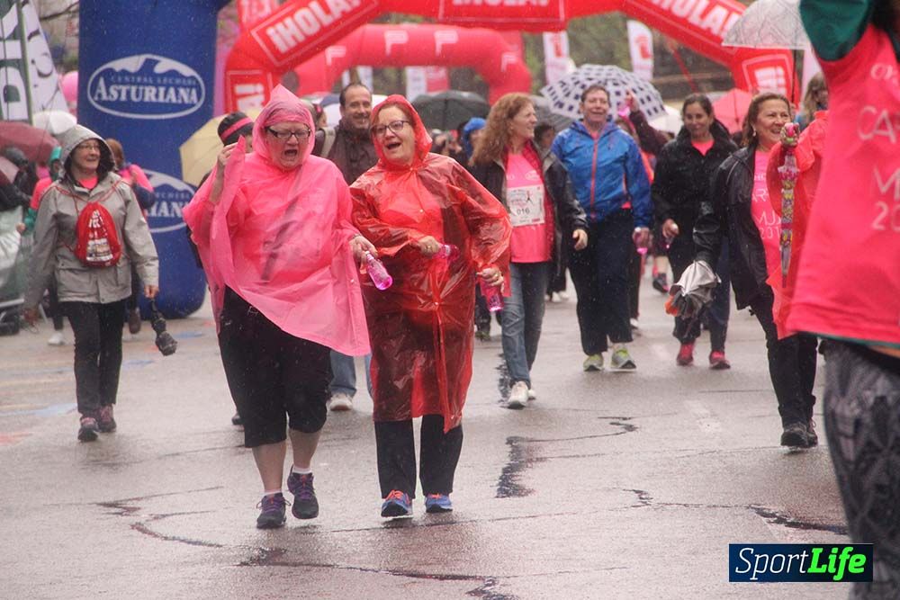 Carrera de la Mujer Madrid meta 6 Arco derecho de 10.33 a 10.45