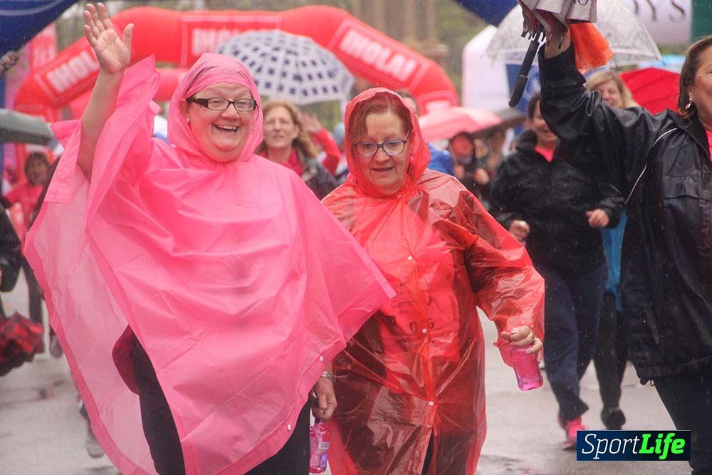 Carrera de la Mujer Madrid meta 6 Arco derecho de 10.33 a 10.45