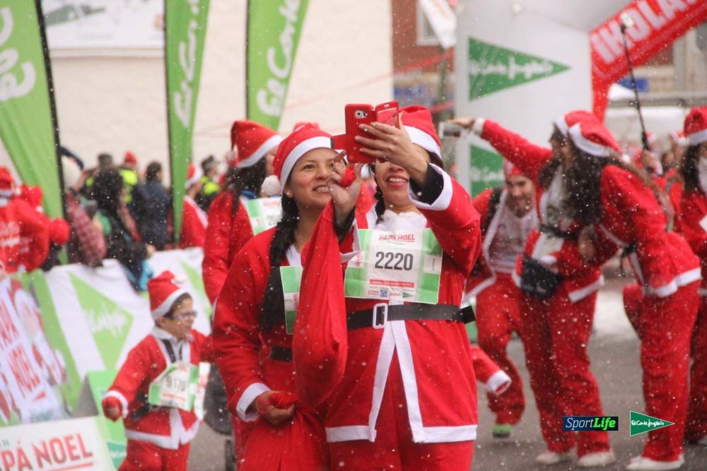 Carrera Papa Noel entrada en meta