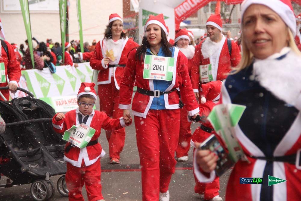 Carrera Papa Noel entrada en meta