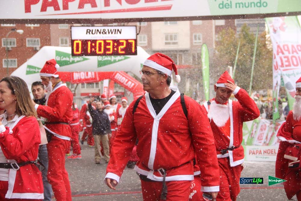 Carrera Papa Noel entrada en meta