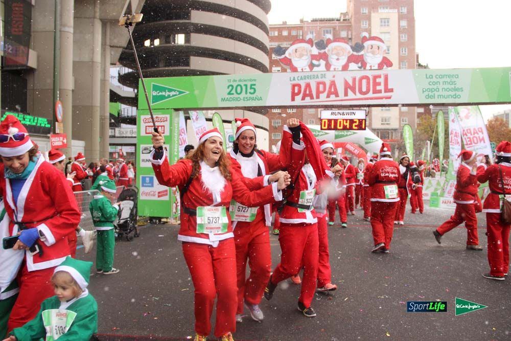 Carrera Papa Noel entrada en meta