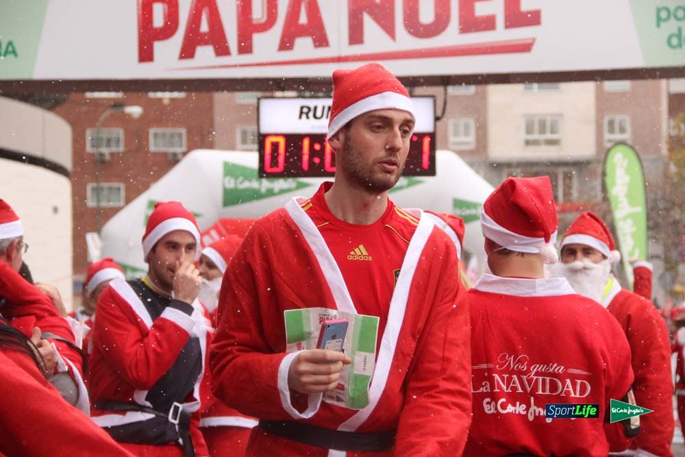 Carrera Papa Noel entrada en meta