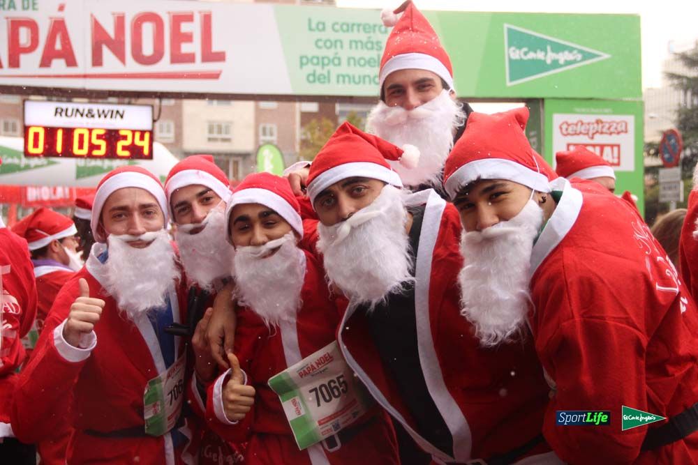 Carrera Papa Noel entrada en meta