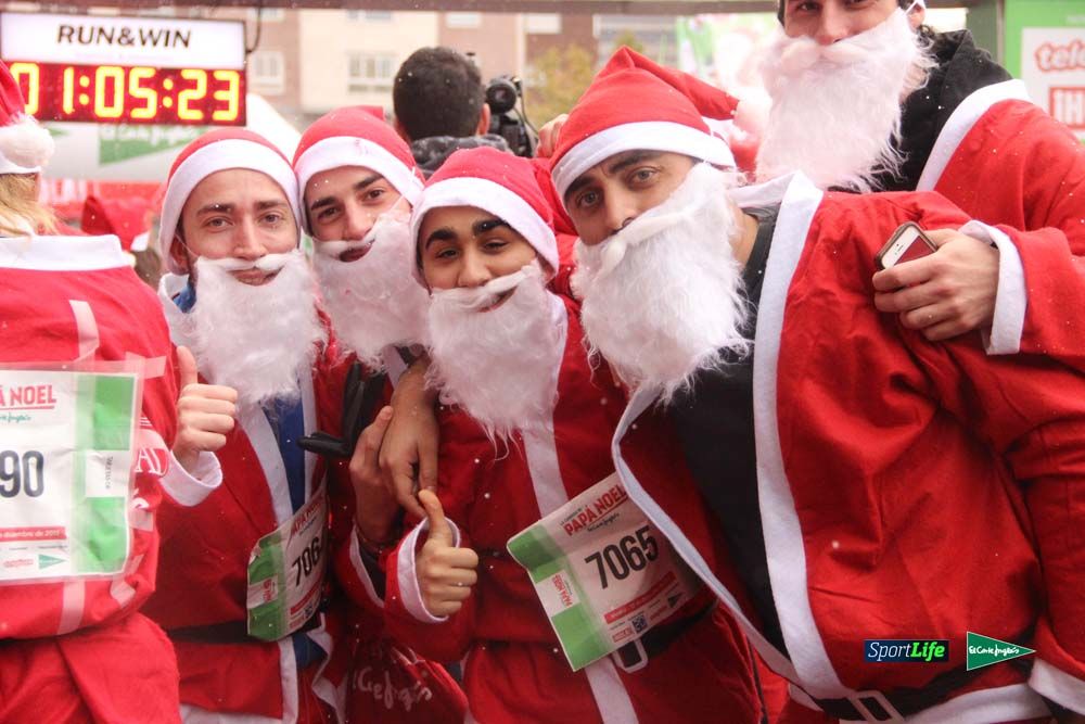 Carrera Papa Noel entrada en meta