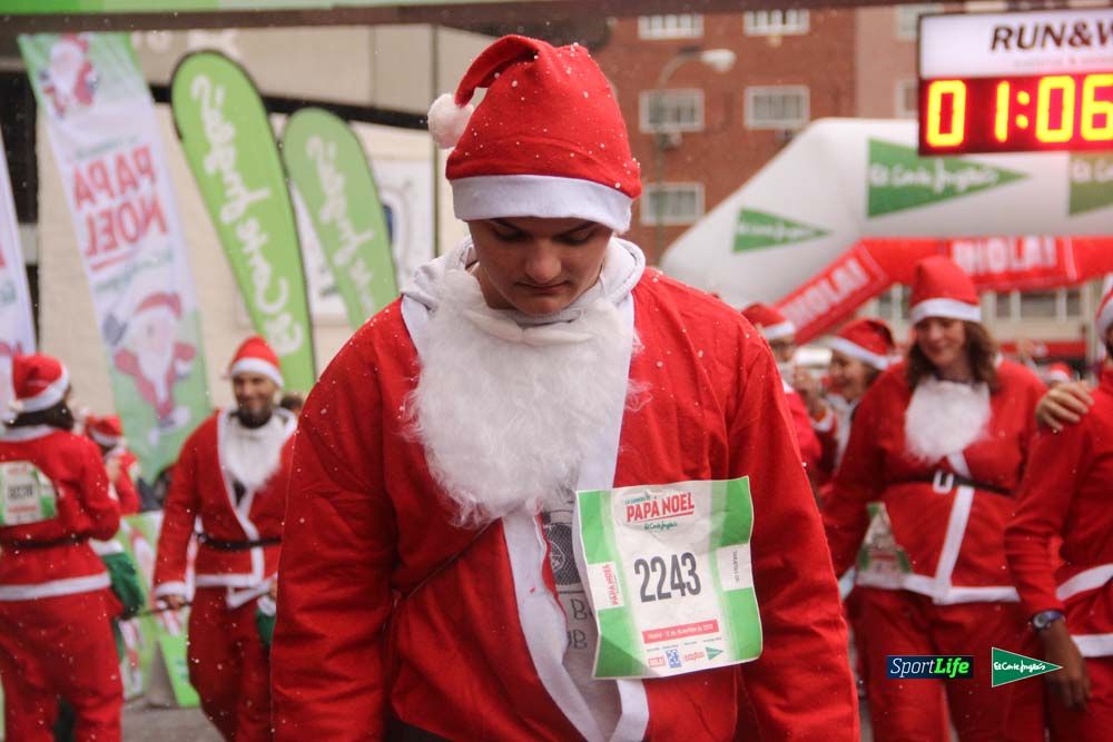 Carrera Papa Noel entrada en meta