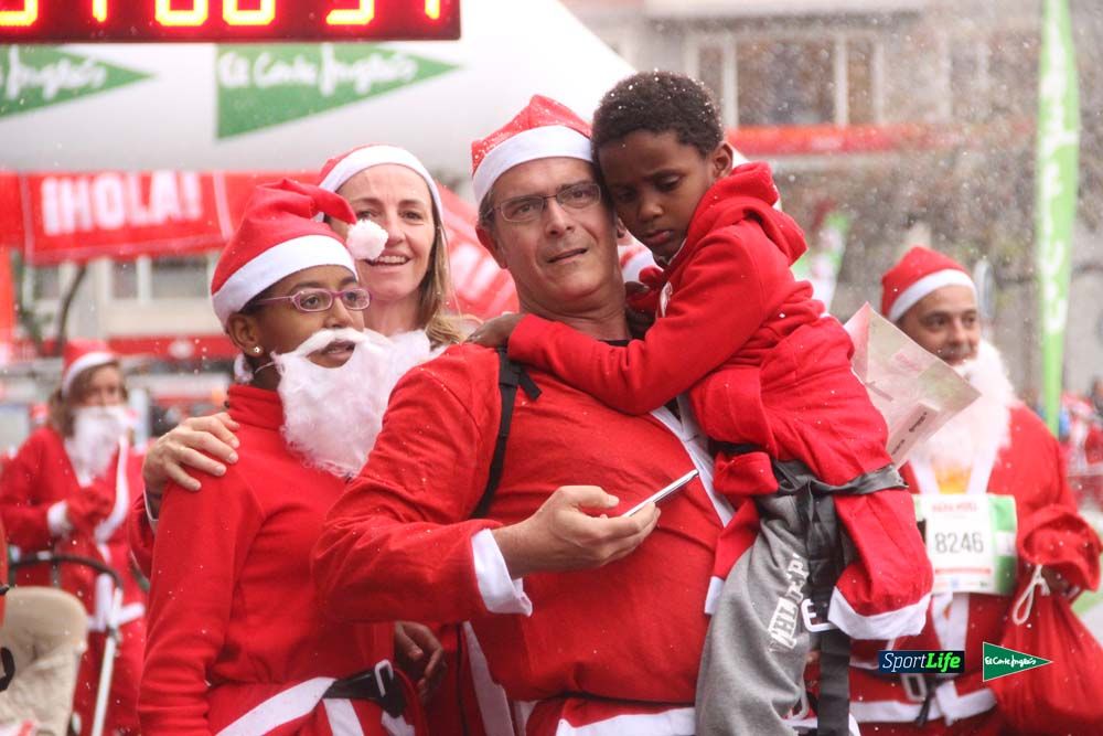 Carrera Papa Noel entrada en meta